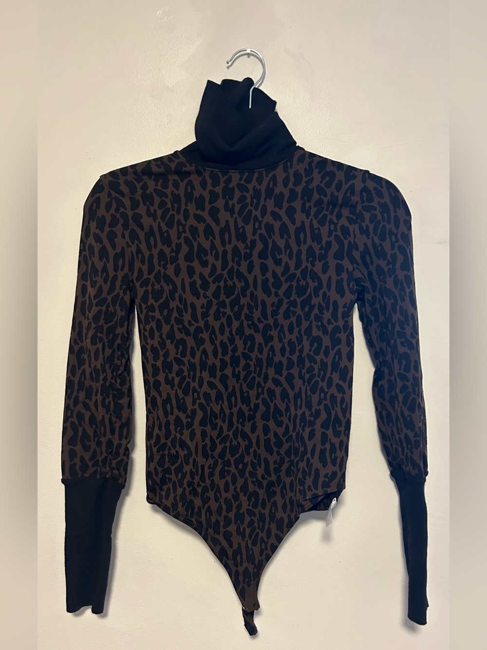 WOLFORD Women’s Brown Leopard Print Turtleneck One-Piece Bodysuit
